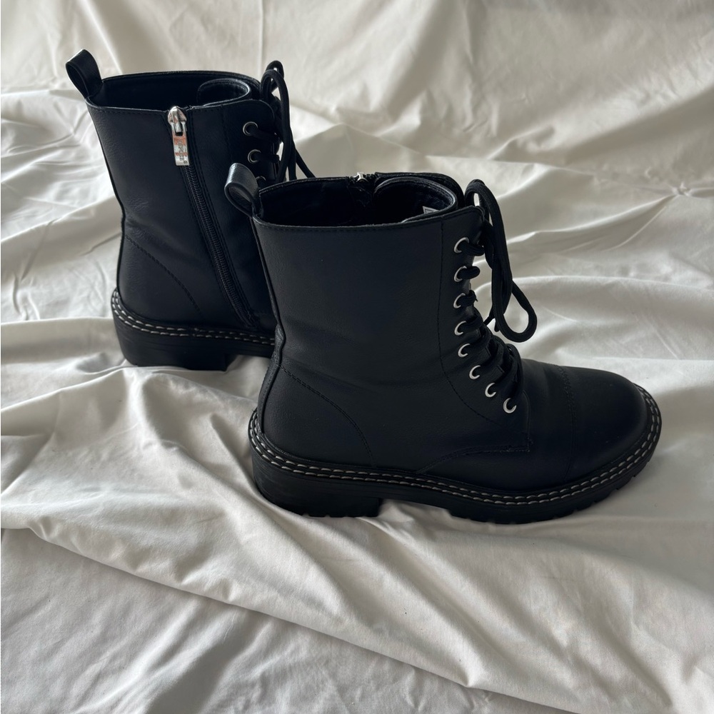 Vepose Black Combat Boots with Side Zipper - Picture 8 of 11